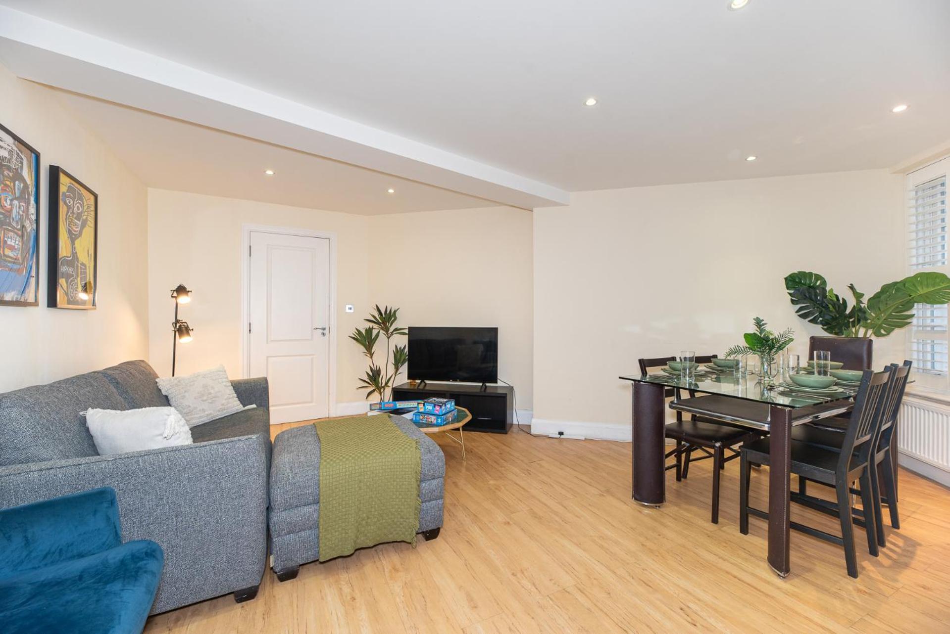 3 Bedroom With Private Terrace In Pimlico, Westminster, Victoria Appartement *